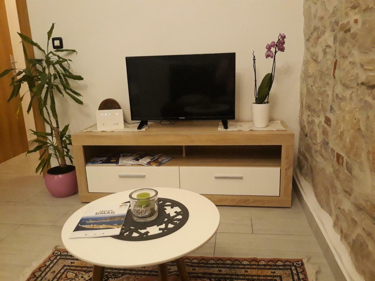 Amalia Apartment Умаг Екстериор снимка